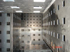 Gormley, Space Station detail